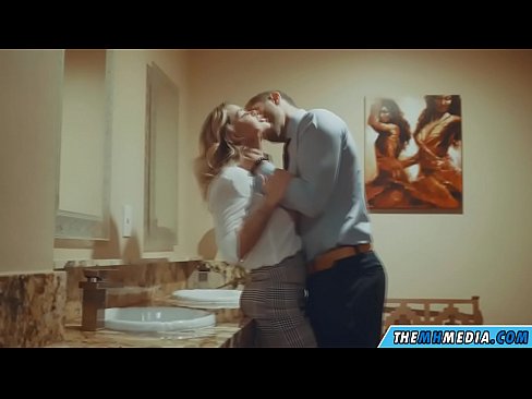 ❤️ Блондинка сени коомдук дааратканада азгырып жатканда ️ Супер порно боюнча порно ky.villagesexvideos.ru ❌️❤